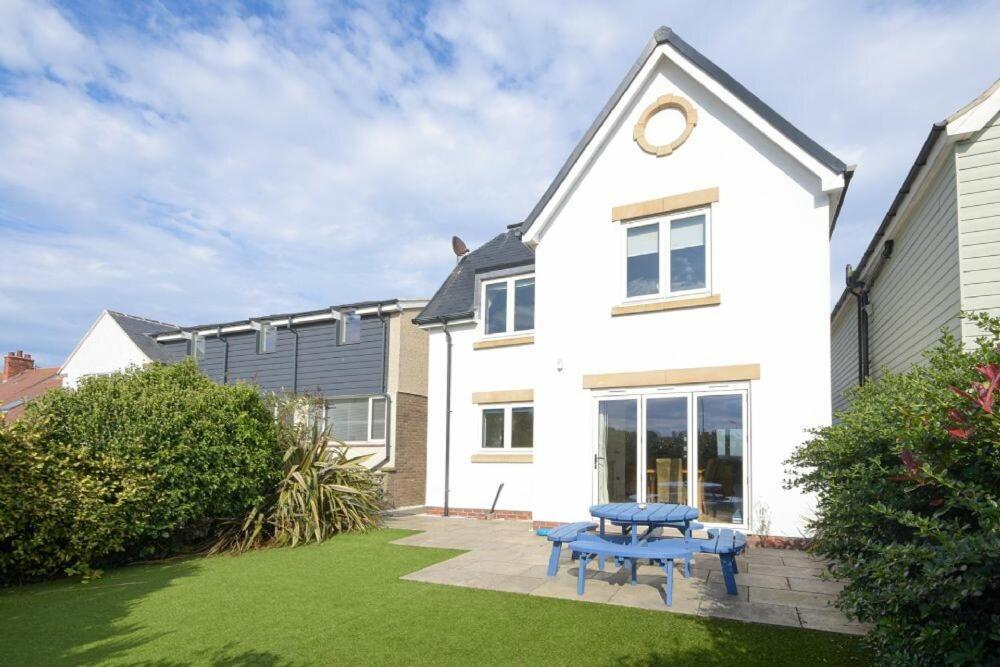Farne Cottage Beadnell Esterno foto
